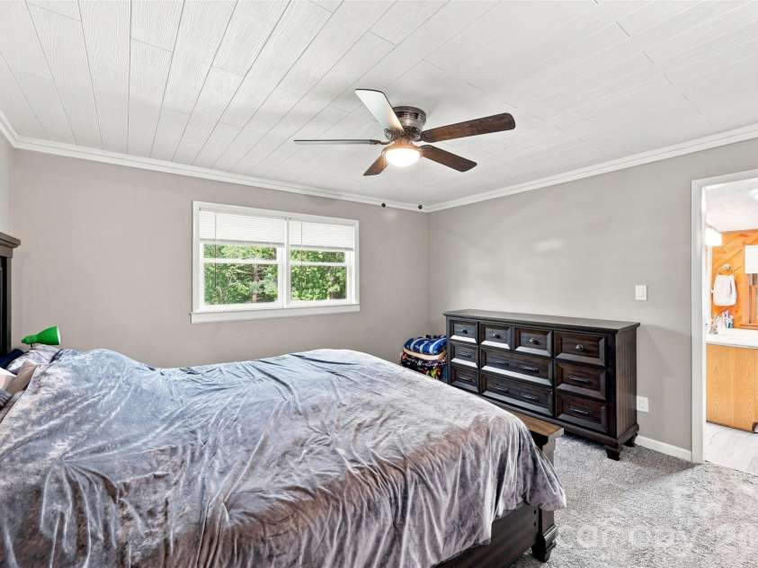 3803 Cook Road, Valdese, NC 28690.  MLS# CAR4416950, YatesRealty ID 47833. 