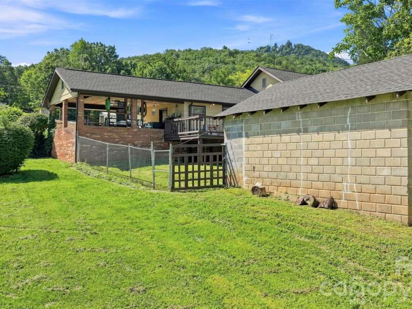 3803 Cook Road, Valdese, NC 28690.  MLS# CAR4416950, YatesRealty ID 47833. 