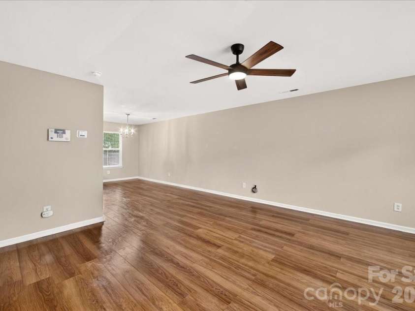 2507 Anna Garrison Road, Charlotte, NC 28206.  MLS# CAR4419661, YatesRealty ID 47837. 