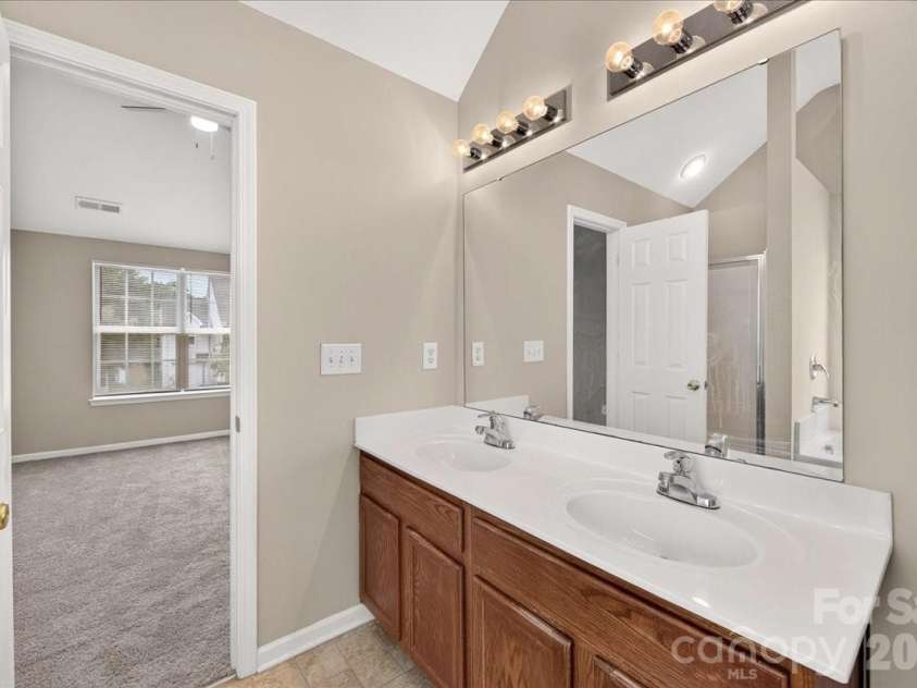 2507 Anna Garrison Road, Charlotte, NC 28206.  MLS# CAR4419661, YatesRealty ID 47837. 