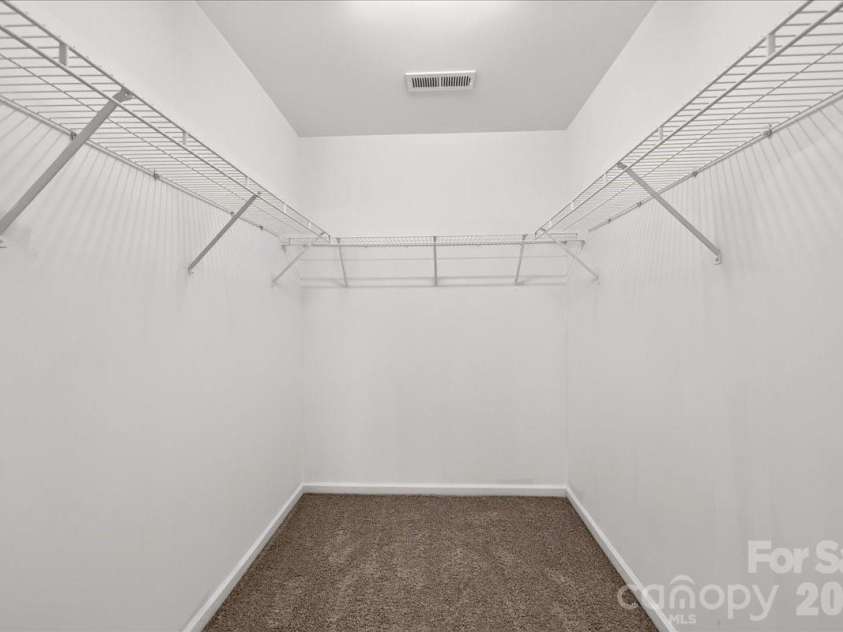 2507 Anna Garrison Road, Charlotte, NC 28206.  MLS# CAR4419661, YatesRealty ID 47837. 
