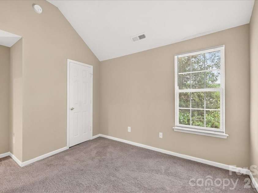 2507 Anna Garrison Road, Charlotte, NC 28206.  MLS# CAR4419661, YatesRealty ID 47837. 