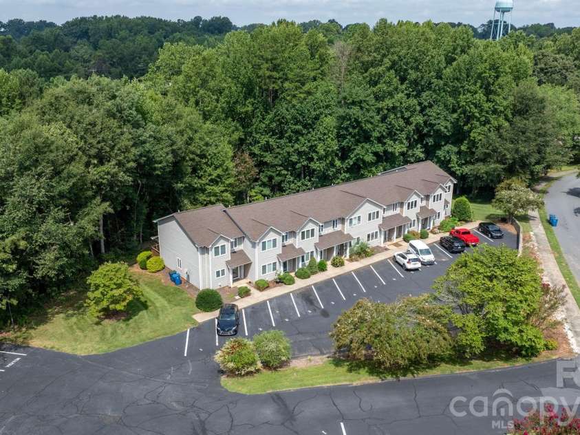 3245 White Oak Court, Claremont, NC 28610.  MLS# CAR4419160, YatesRealty ID 47839. 