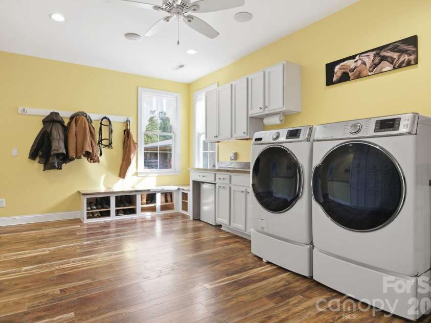 164 Saddle Ridge, West End, NC 27376.  MLS# CAR4337416, YatesRealty ID 4784. 