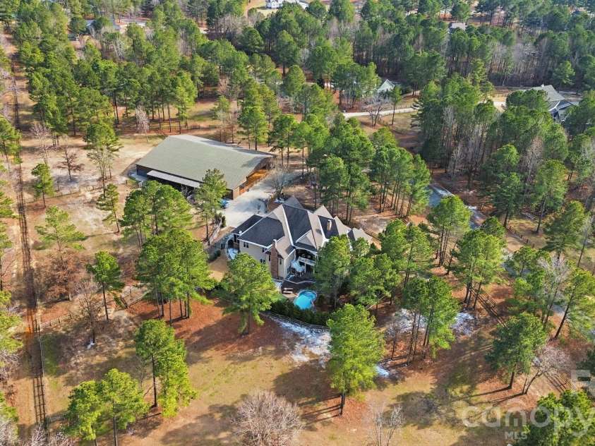 164 Saddle Ridge, West End, NC 27376.  MLS# CAR4337416, YatesRealty ID 4784. 