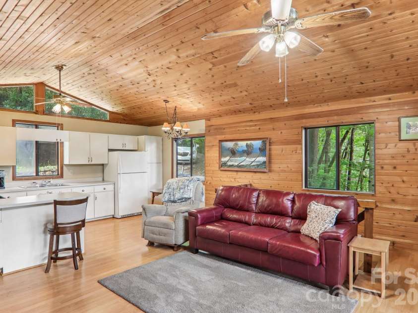 21 Wild Bird Lane, Maggie Valley, NC 28751.  MLS# CAR4419423, YatesRealty ID 47840. 