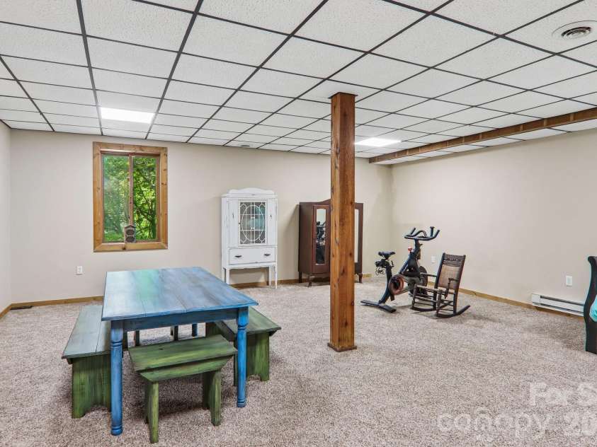 21 Wild Bird Lane, Maggie Valley, NC 28751.  MLS# CAR4419423, YatesRealty ID 47840. 