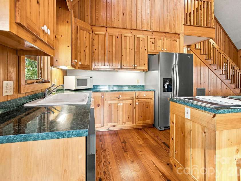 1979 Willie Usher Road, Lancaster, SC 29720.  MLS# CAR4410738, YatesRealty ID 47845. 