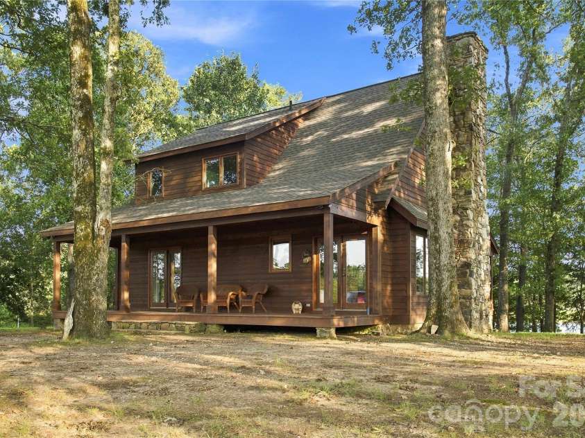 1979 Willie Usher Road, Lancaster, SC 29720.  MLS# CAR4410738, YatesRealty ID 47845. 