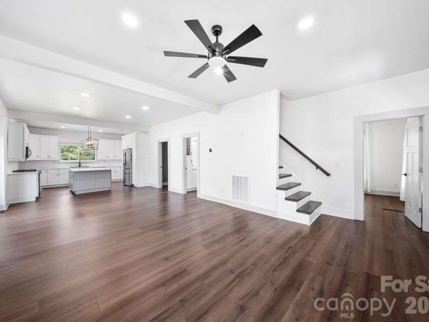 206 Bethpage Road, Kannapolis, NC 28081.  MLS# CAR4418585, YatesRealty ID 47846. 