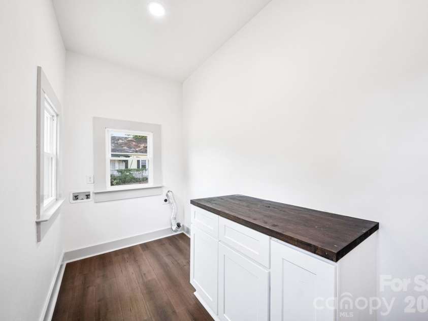 206 Bethpage Road, Kannapolis, NC 28081.  MLS# CAR4418585, YatesRealty ID 47846. 