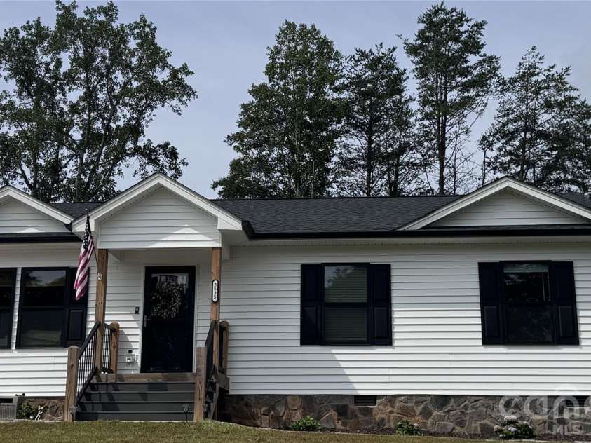 3535 High West Drive, Lenoir, NC 28645.  MLS# CAR4412770, YatesRealty ID 47848. Front View