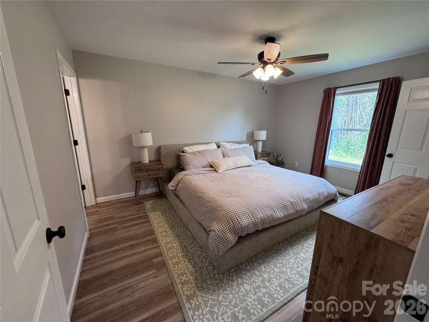 3535 High West Drive, Lenoir, NC 28645.  MLS# CAR4412770, YatesRealty ID 47848. Primary Bdr