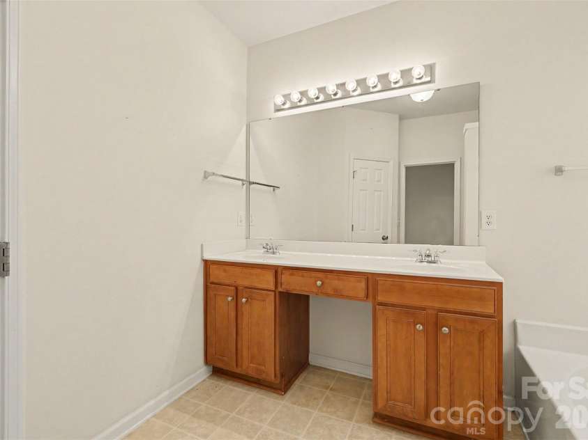 2991 Legacy Park Boulevard, Fort Mill, SC 29707.  MLS# CAR4396205, YatesRealty ID 47849. 