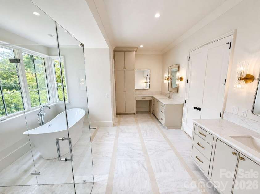 331 Wingrave Drive, Charlotte, NC 28270.  MLS# CAR4410468, YatesRealty ID 47853. 