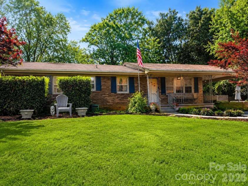 2931 POPLAR Circle, Shelby, NC 28152.  MLS# CAR4418611, YatesRealty ID 47854. 