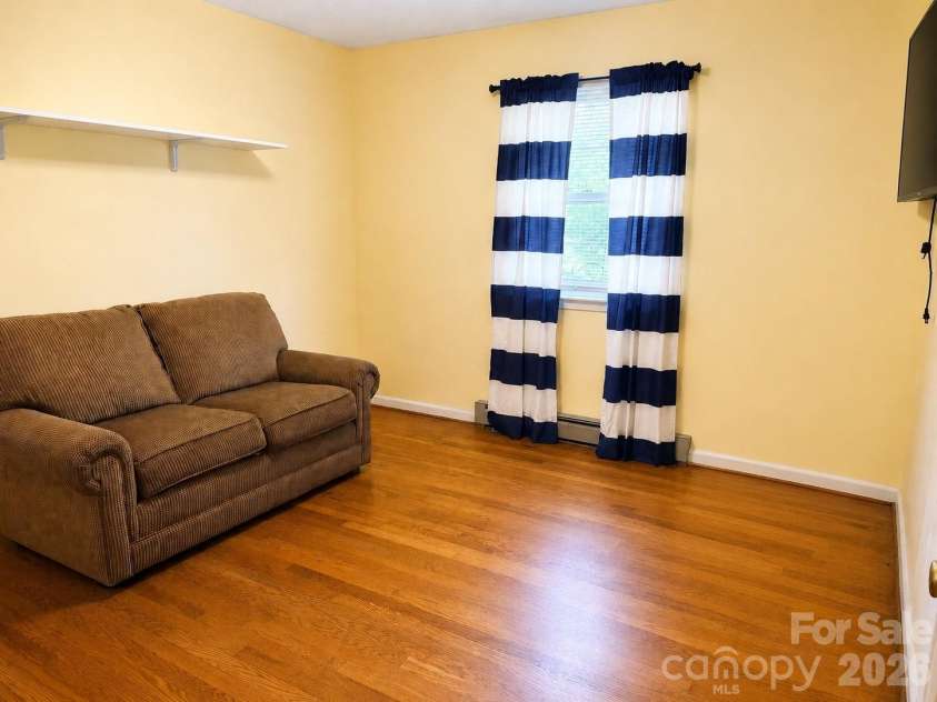 2931 POPLAR Circle, Shelby, NC 28152.  MLS# CAR4418611, YatesRealty ID 47854. 