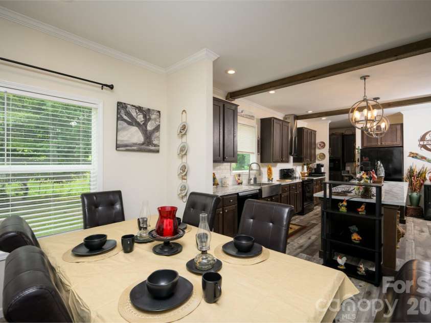 324 Plemmons Place, Marion, NC 28752.  MLS# CAR4419636, YatesRealty ID 47855. 