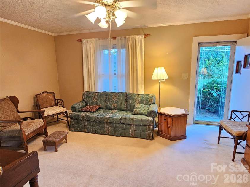 5086 Burkemont Road, Morganton, NC 28655.  MLS# CAR4410756, YatesRealty ID 47857. 