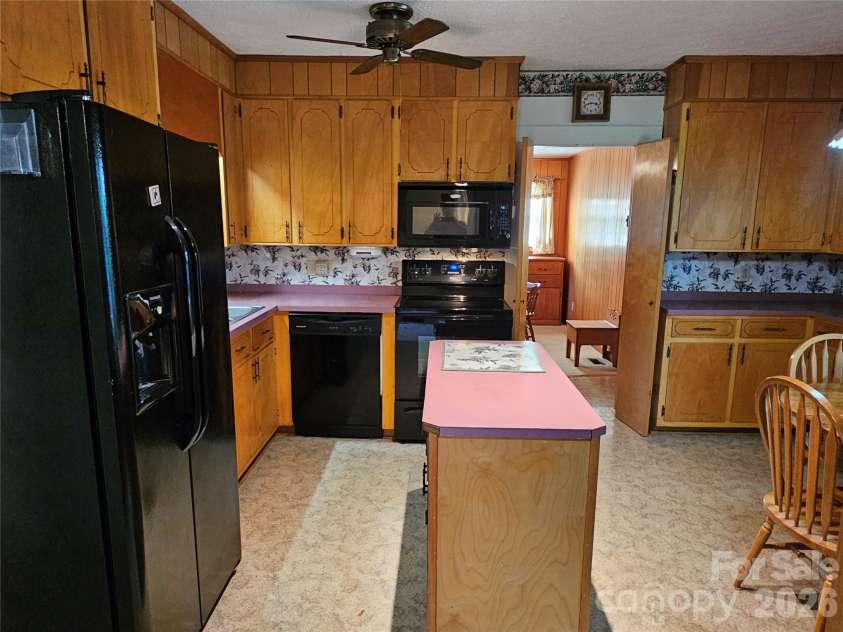 5086 Burkemont Road, Morganton, NC 28655.  MLS# CAR4410756, YatesRealty ID 47857. 