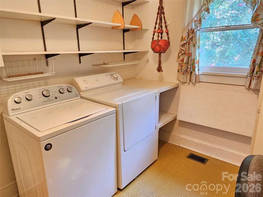 5086 Burkemont Road, Morganton, NC 28655.  MLS# CAR4410756, YatesRealty ID 47857. 