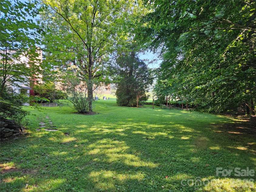 5086 Burkemont Road, Morganton, NC 28655.  MLS# CAR4410756, YatesRealty ID 47857. 
