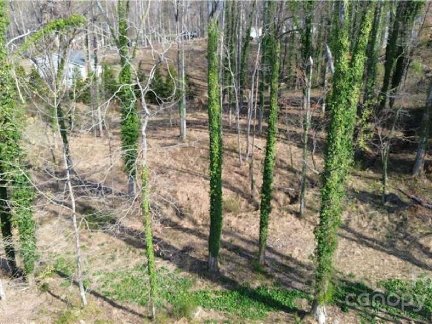 122 Arnold Avenue, Elkin, NC 28621.  MLS# CAR4241991, YatesRealty ID 4786. 