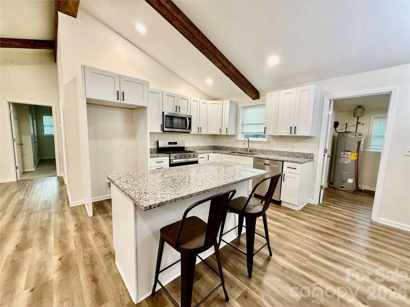 2213 Balmy Court, Lancaster, SC 29720.  MLS# CAR4419724, YatesRealty ID 47861. 