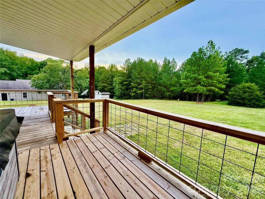 2213 Balmy Court, Lancaster, SC 29720.  MLS# CAR4419724, YatesRealty ID 47861. 