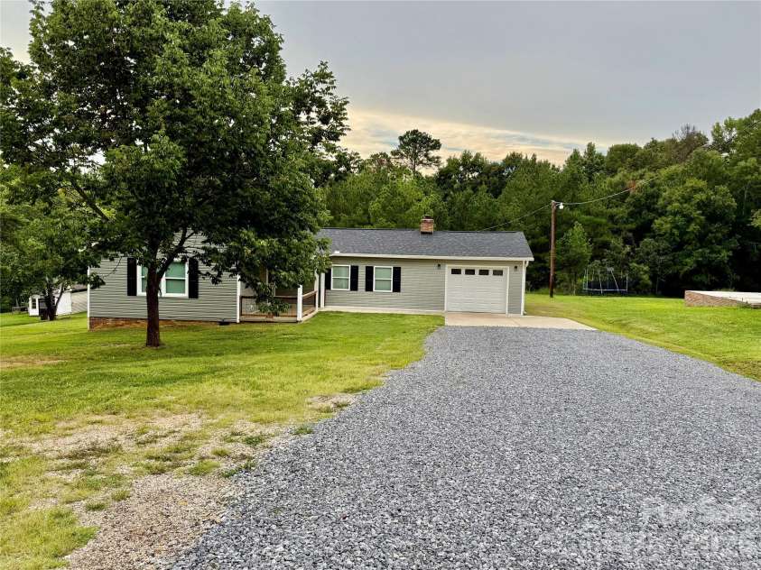 2213 Balmy Court, Lancaster, SC 29720.  MLS# CAR4419724, YatesRealty ID 47861. 