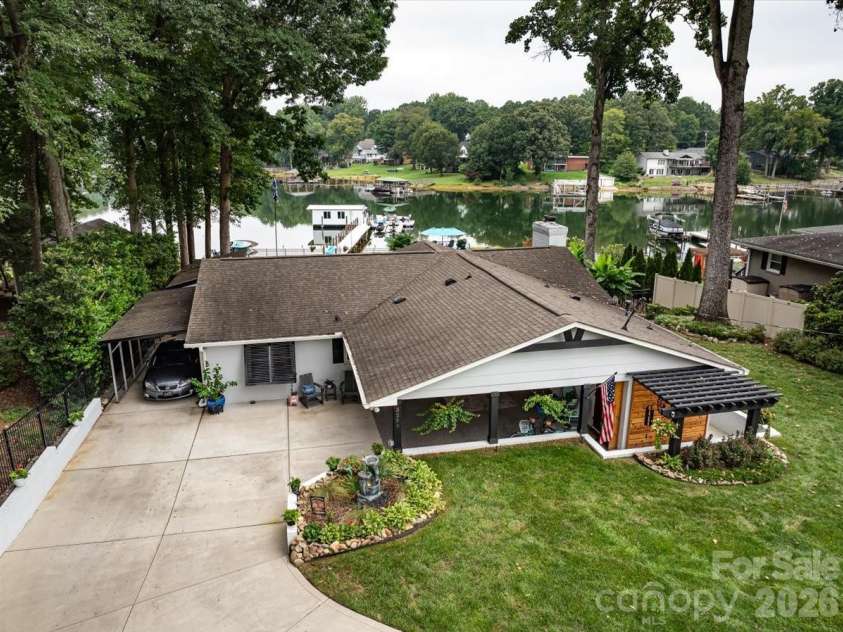 3259 Miners Cove Court, Denver, NC 28037.  MLS# CAR4419646, YatesRealty ID 47862. 