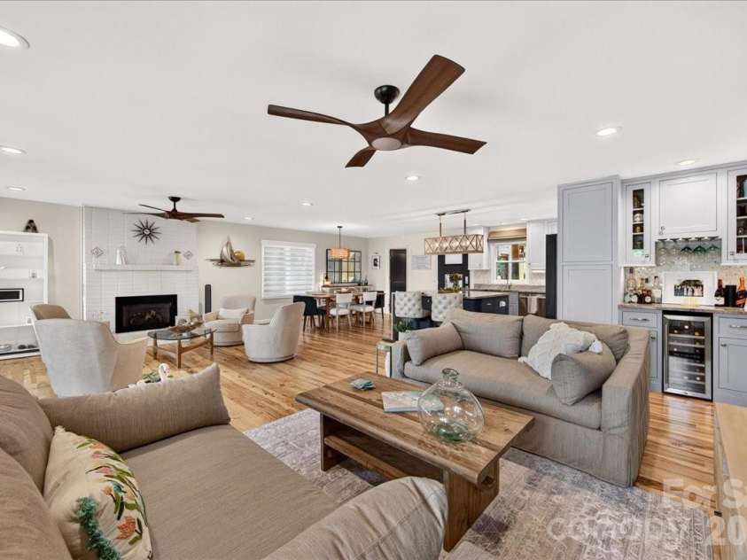3259 Miners Cove Court, Denver, NC 28037.  MLS# CAR4419646, YatesRealty ID 47862. 