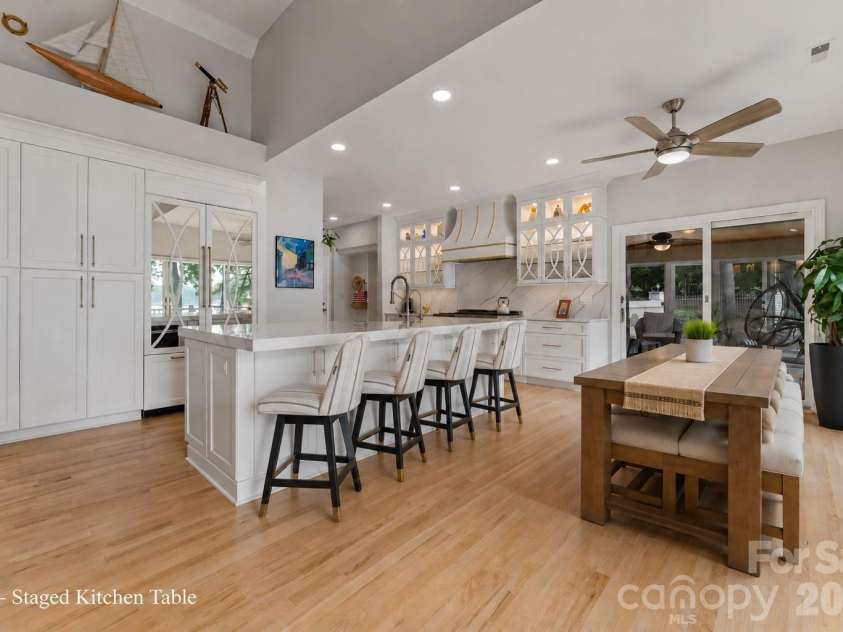 172 Mariner Pointe Lane, Mooresville, NC 28117.  MLS# CAR4419677, YatesRealty ID 47863. 