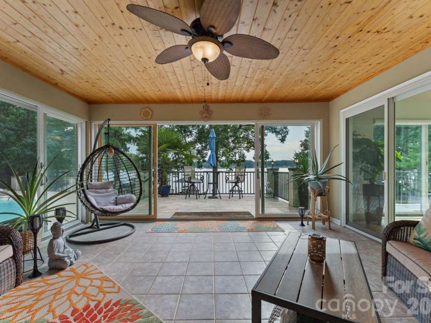 172 Mariner Pointe Lane, Mooresville, NC 28117.  MLS# CAR4419677, YatesRealty ID 47863. 