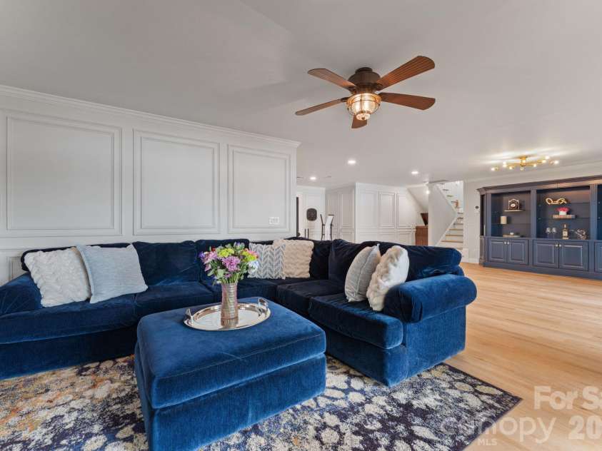 172 Mariner Pointe Lane, Mooresville, NC 28117.  MLS# CAR4419677, YatesRealty ID 47863. 