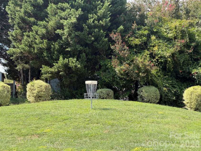14230 Quartz Lane, Pineville, NC 28134.  MLS# CAR4419723, YatesRealty ID 47864. DISC GOLF