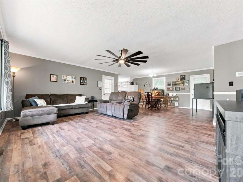 2075 South Fork Drive, Morganton, NC 28655.  MLS# CAR4417735, YatesRealty ID 47866. 