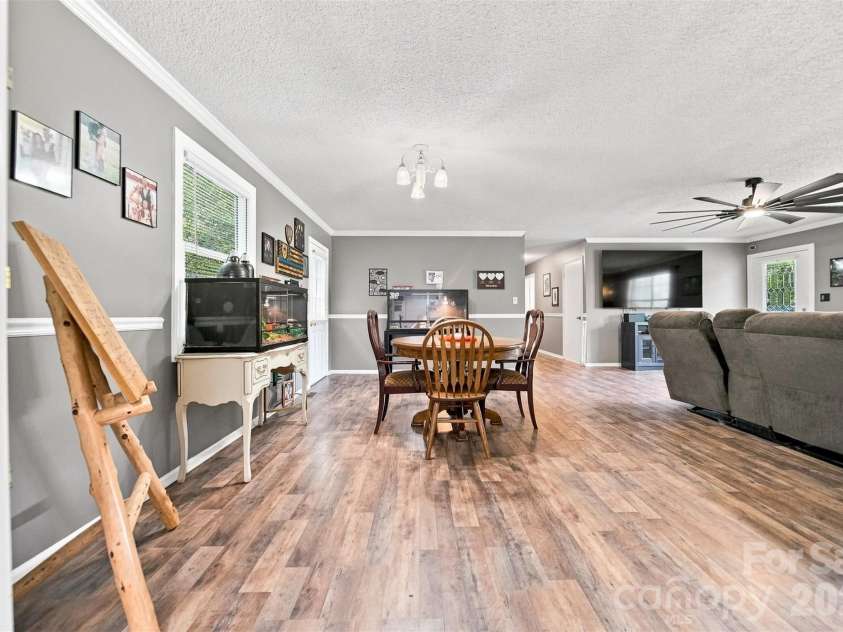 2075 South Fork Drive, Morganton, NC 28655.  MLS# CAR4417735, YatesRealty ID 47866. 