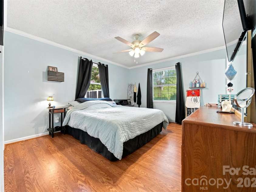 2075 South Fork Drive, Morganton, NC 28655.  MLS# CAR4417735, YatesRealty ID 47866. 