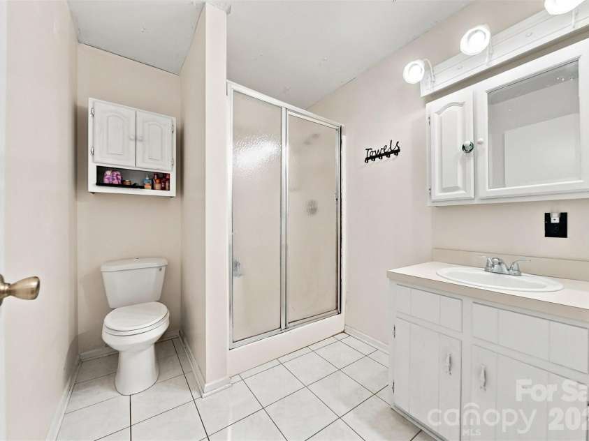 2075 South Fork Drive, Morganton, NC 28655.  MLS# CAR4417735, YatesRealty ID 47866. 