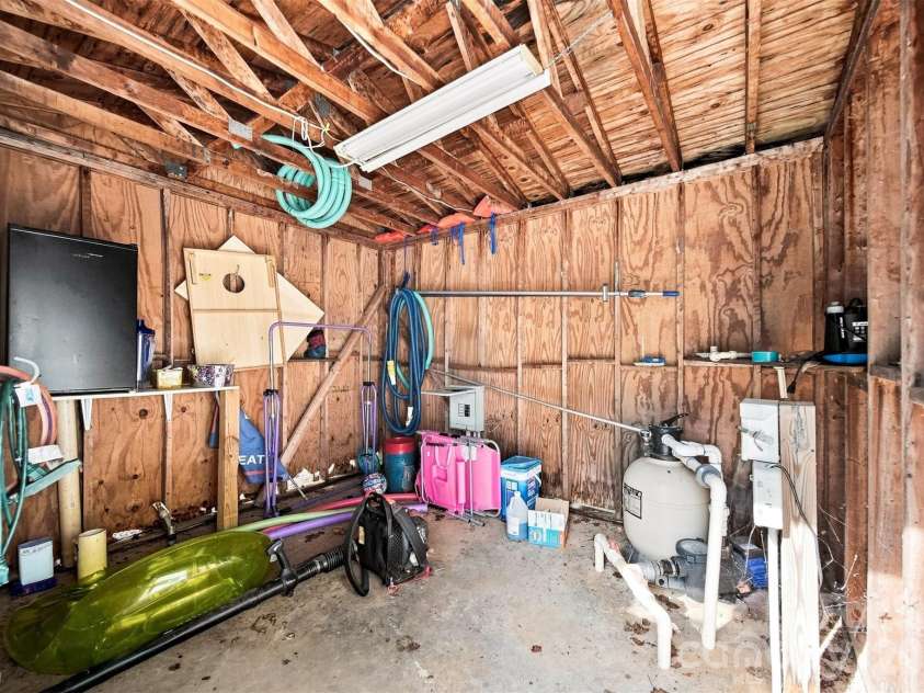 2075 South Fork Drive, Morganton, NC 28655.  MLS# CAR4417735, YatesRealty ID 47866. 