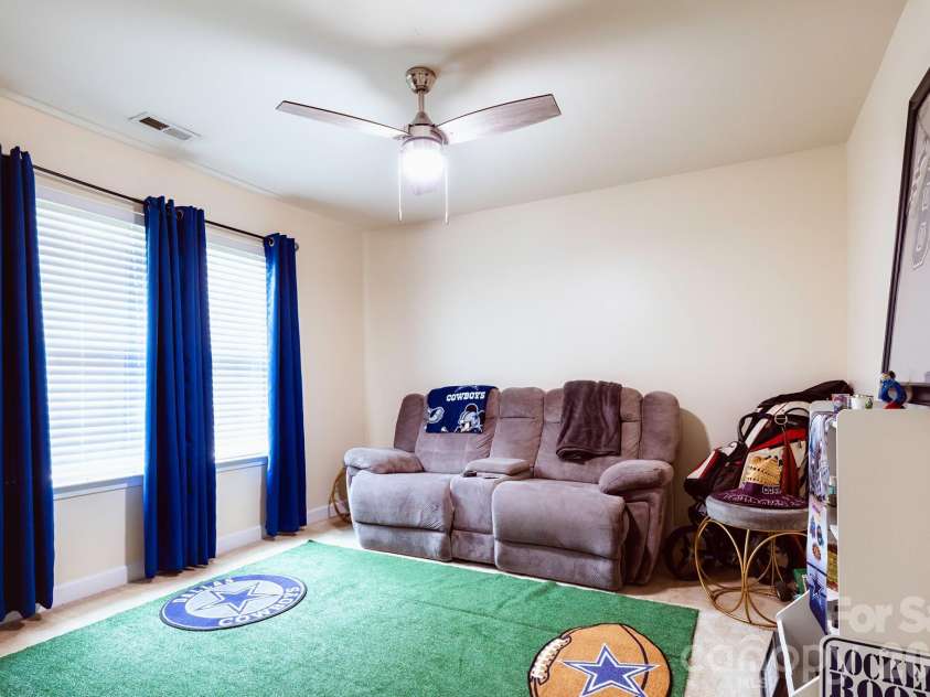 948 Sundance Drive, Gastonia, NC 28054.  MLS# CAR4419219, YatesRealty ID 47867. BR 1