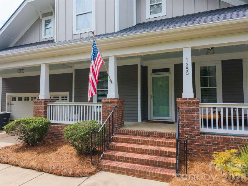 1255 Shadow Bend Drive, Tega Cay, SC 29708.  MLS# CAR4419553, YatesRealty ID 47868. 