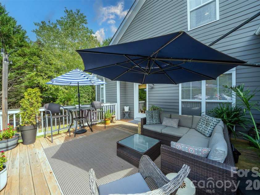 1255 Shadow Bend Drive, Tega Cay, SC 29708.  MLS# CAR4419553, YatesRealty ID 47868. 