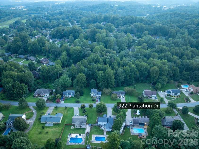 922 Plantation Drive, Lenoir, NC 28645.  MLS# CAR4419615, YatesRealty ID 47869. 