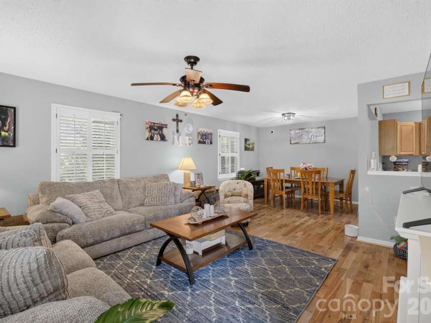 922 Plantation Drive, Lenoir, NC 28645.  MLS# CAR4419615, YatesRealty ID 47869. 