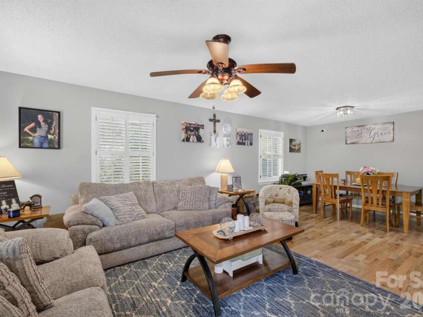 922 Plantation Drive, Lenoir, NC 28645.  MLS# CAR4419615, YatesRealty ID 47869. 