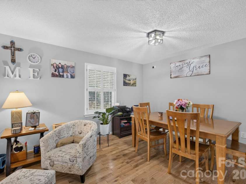 922 Plantation Drive, Lenoir, NC 28645.  MLS# CAR4419615, YatesRealty ID 47869. 