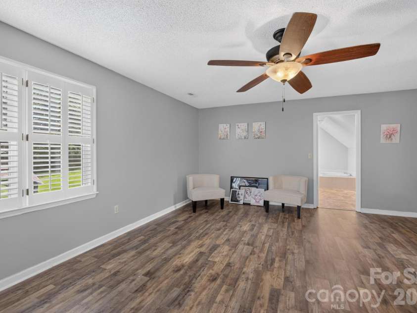 922 Plantation Drive, Lenoir, NC 28645.  MLS# CAR4419615, YatesRealty ID 47869. 