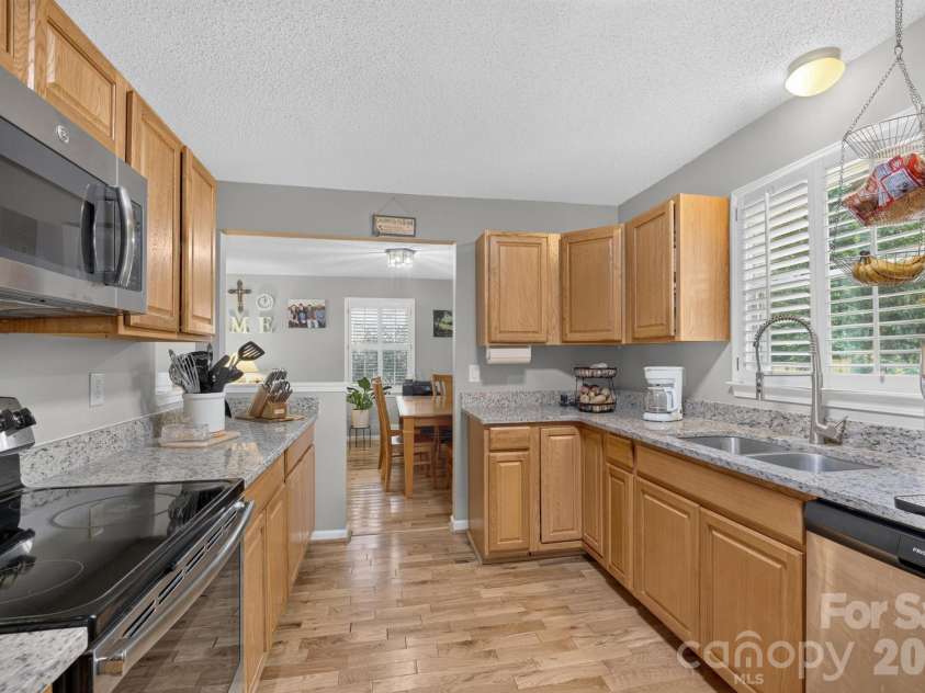 922 Plantation Drive, Lenoir, NC 28645.  MLS# CAR4419615, YatesRealty ID 47869. 